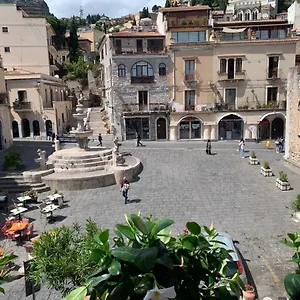Casa Antica Savoia , Taormine Italie